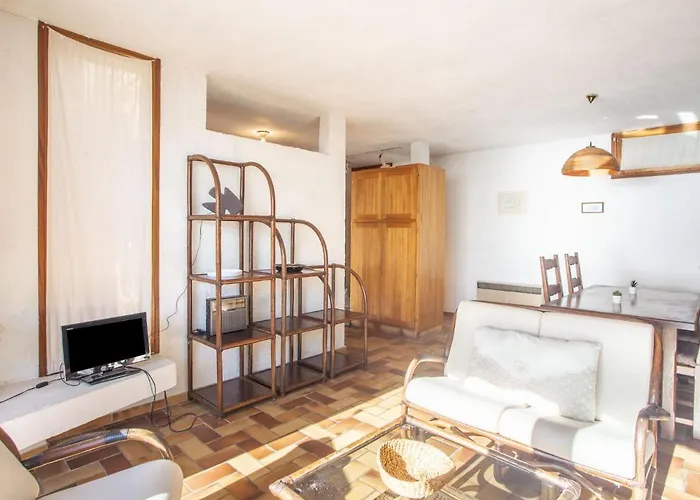 Village Des Fourches By Interhome *